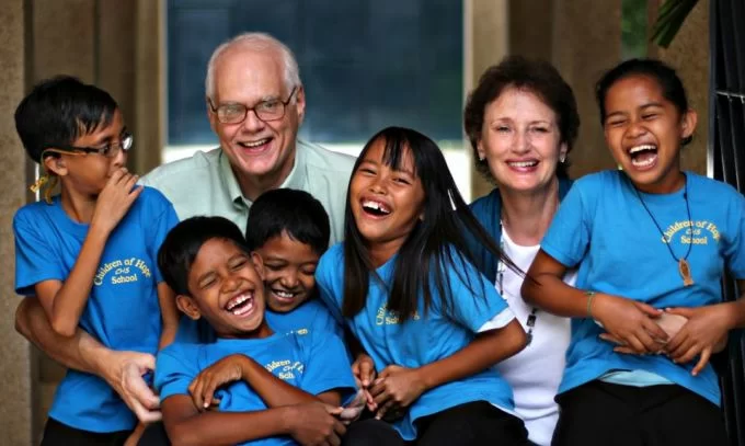 205372_10151042182313151_102958416_n